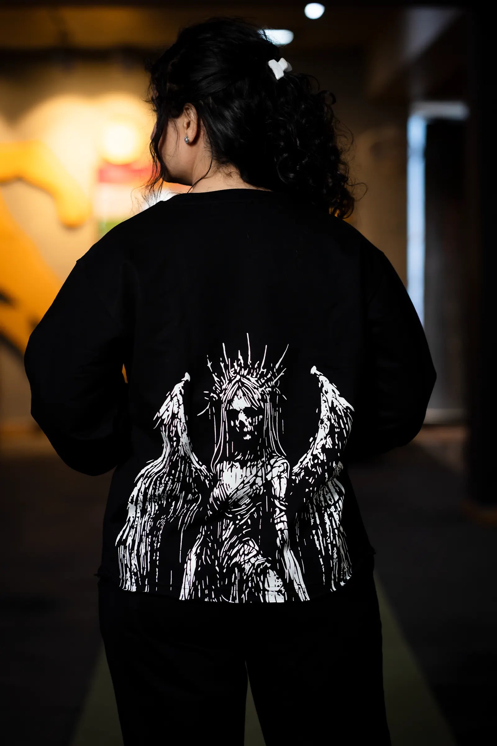 HEAVENLY REBELLION SWEATSHIRT (BLACK)